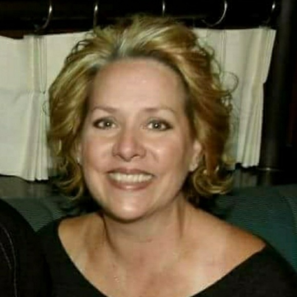 Meet your Posher, Robin - Picture 1 of 1